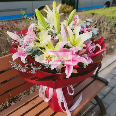 银川8支多头百合，万事如意喜上加喜